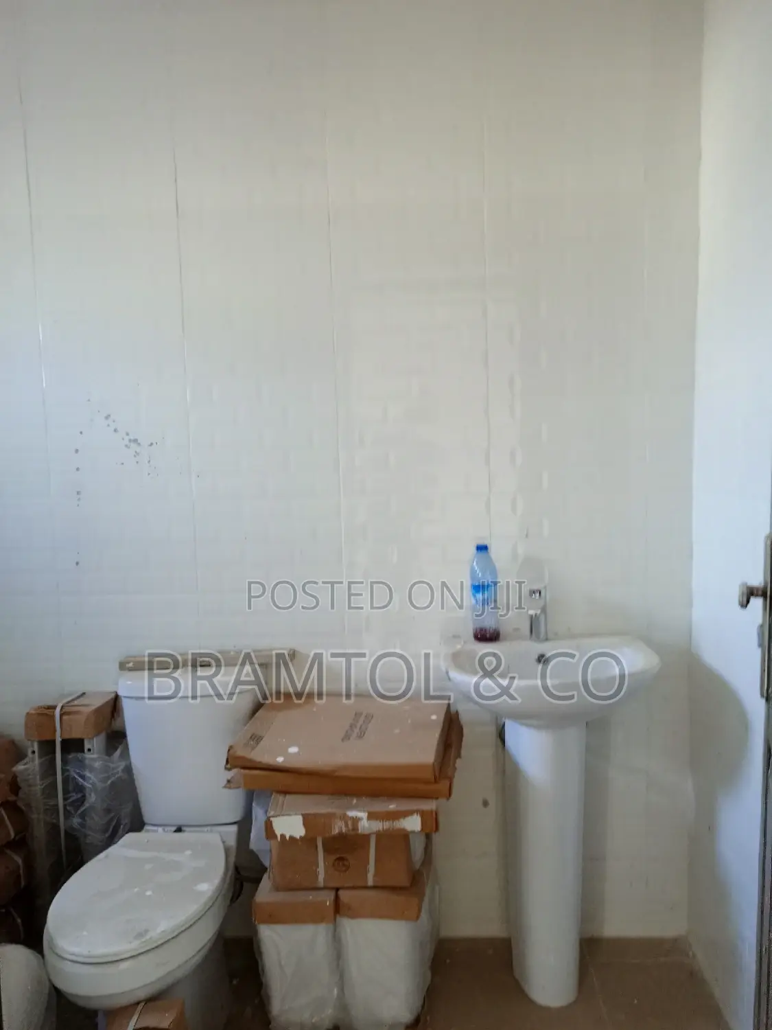 3bdrm Block of Flats in Mabushi for rent in Mabushi