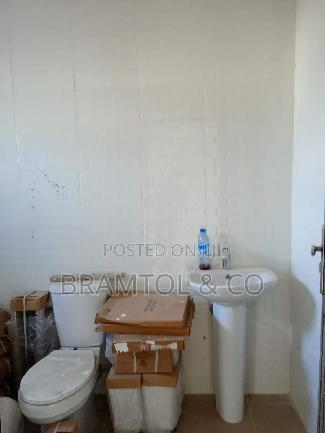 3bdrm Block of Flats in Mabushi for rent in Mabushi