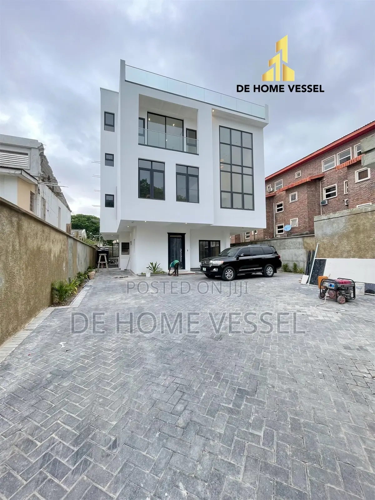 5bdrm Duplex in Old Ikoyi for sale in Old Ikoyi