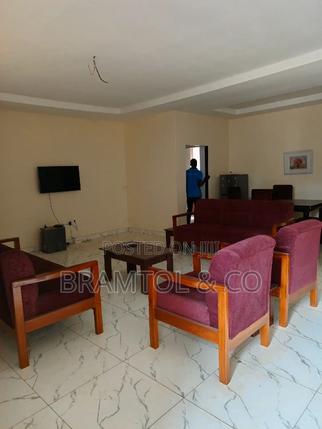Furnished 3bdrm Block of Flats in Durumi for rent in Durumi