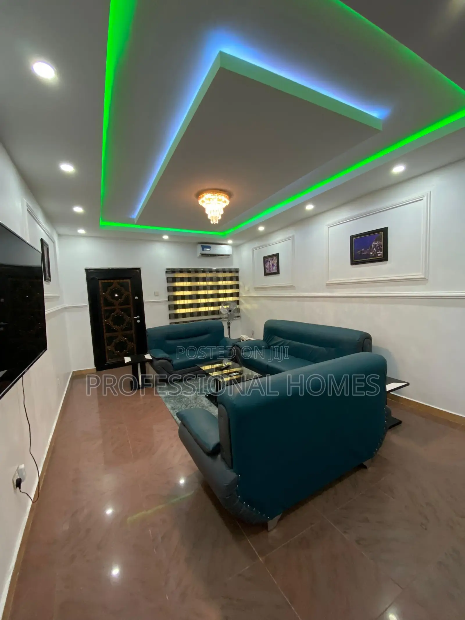 Stylish 3 Bedroom Apartment Shortlet 10mins to Airport Ajao Estate in Ikeja