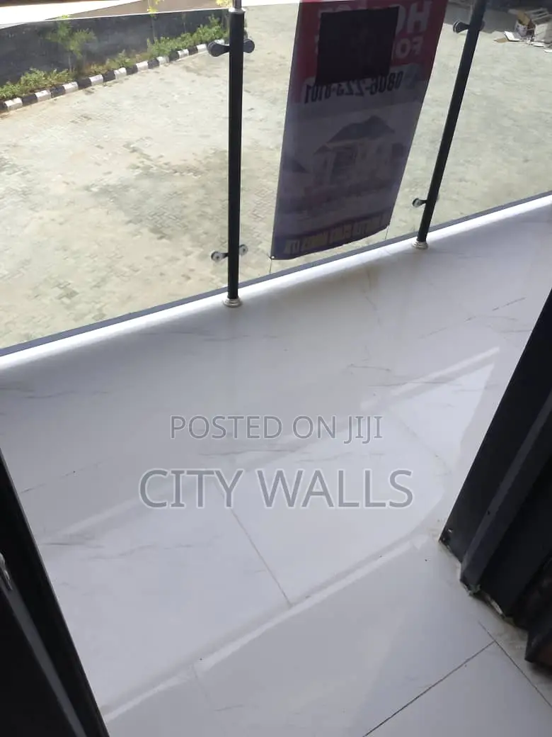 4bdrm Duplex in Chevron for rent in Chevron