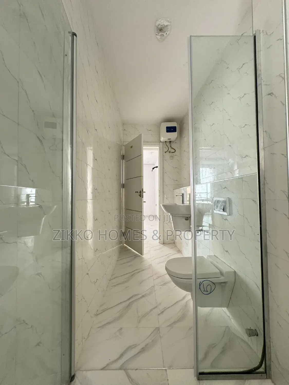 4bdrm Townhouse/Terrace in Oniru, Victoria Island for sale in Victoria Island