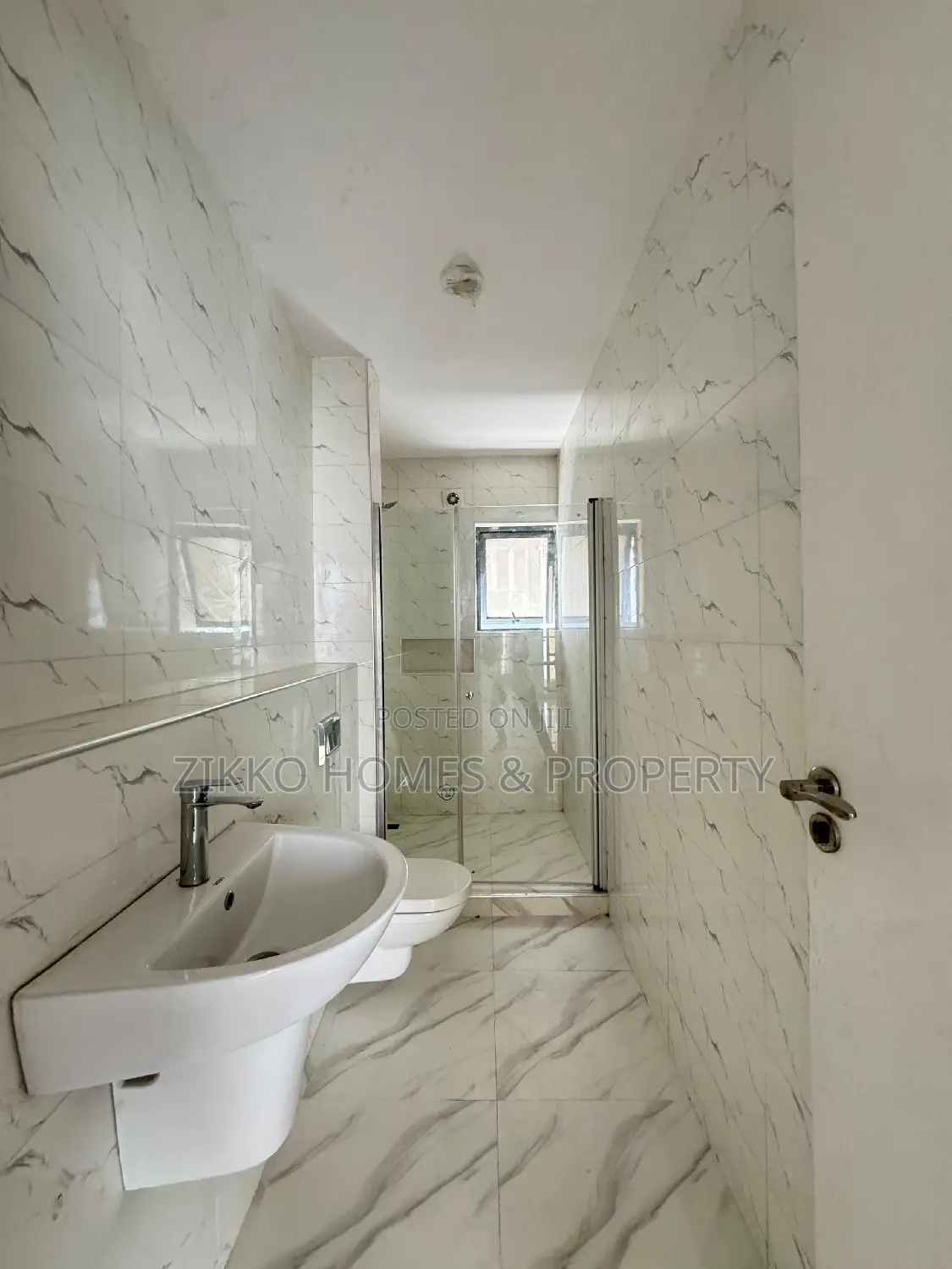 4bdrm Townhouse/Terrace in Oniru, Victoria Island for sale in Victoria Island