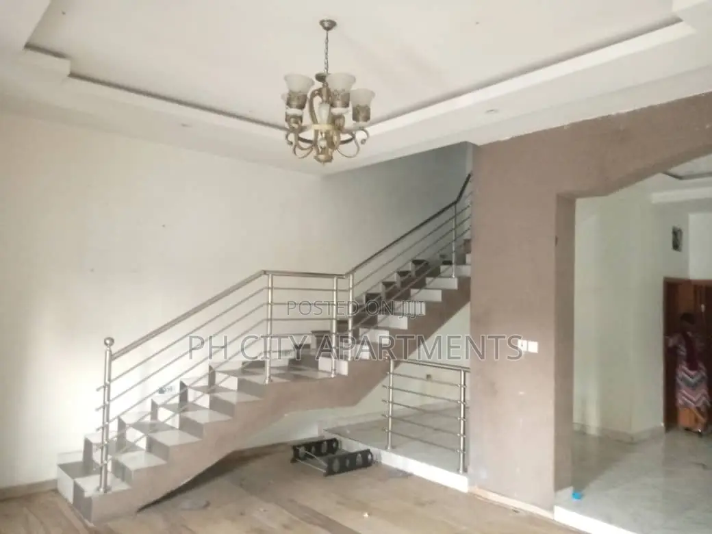 3bdrm Duplex in Shell Corporative, Port-Harcourt for rent in Port-Harcourt