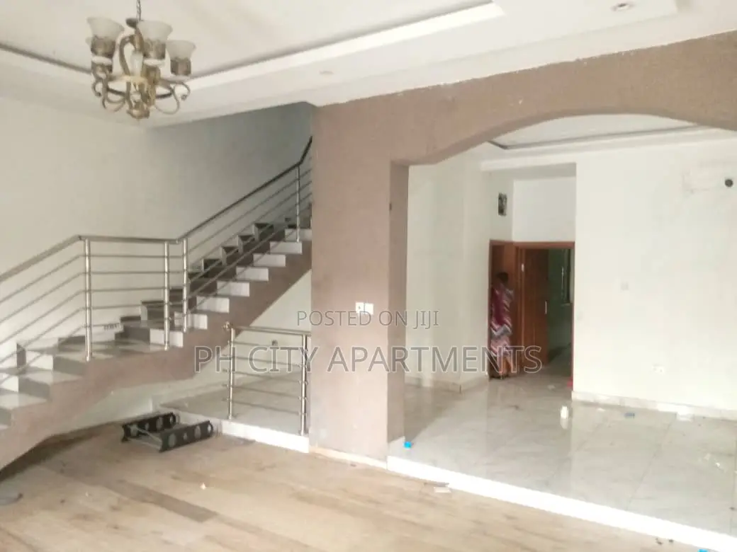 3bdrm Duplex in Shell Corporative, Port-Harcourt for rent in Port-Harcourt