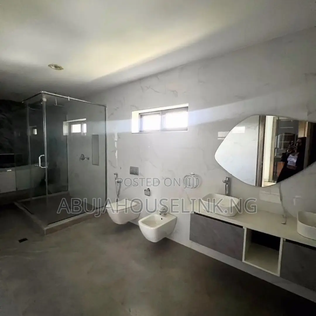 6bdrm Duplex in Life Camp Main Abuja for sale in Life Camp
