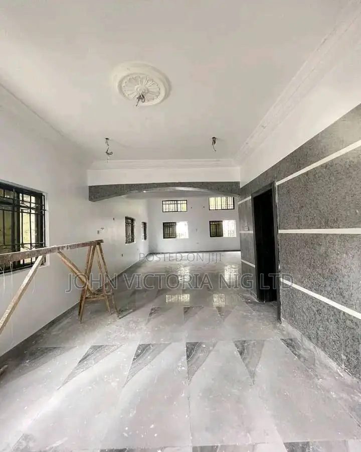 5bdrm Duplex in Tombia Estension Gra, Port-Harcourt for sale in Port-Harcourt