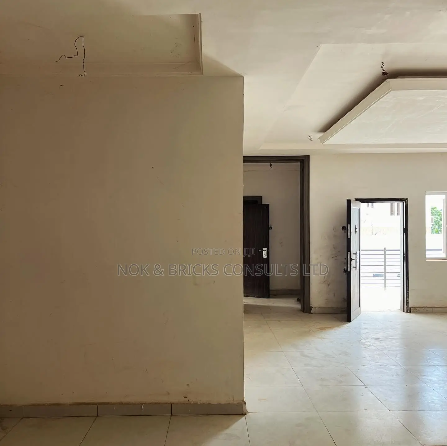 3bdrm Block of Flats in Bricks Apartment, Durumi for rent in Durumi