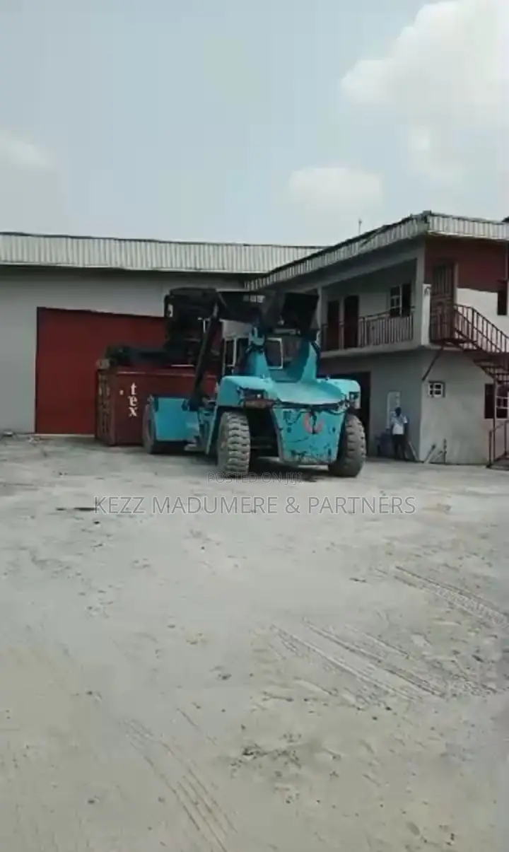 To Let/ Lease Warehouse in Port-Harcourt