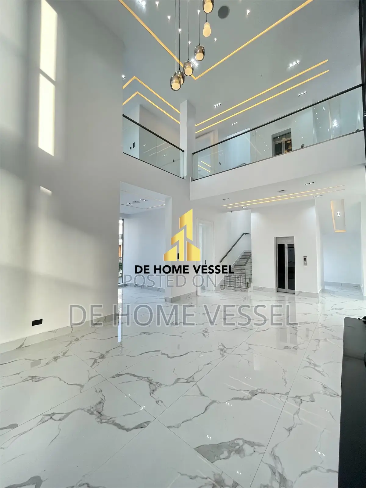 5bdrm Duplex in Osapa london for sale in Osapa london