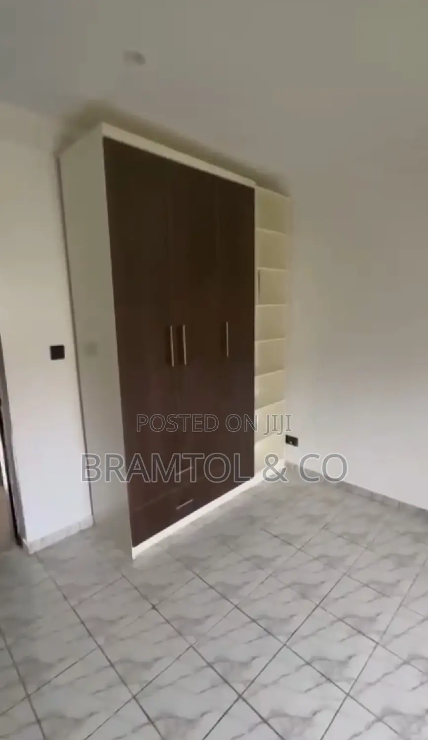 2bdrm Block of Flats in Life Camp for rent in Life Camp