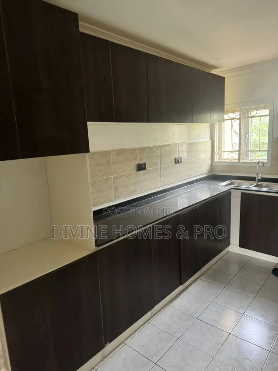 2bdrm Block of Flats in Life Camp for rent in Life Camp