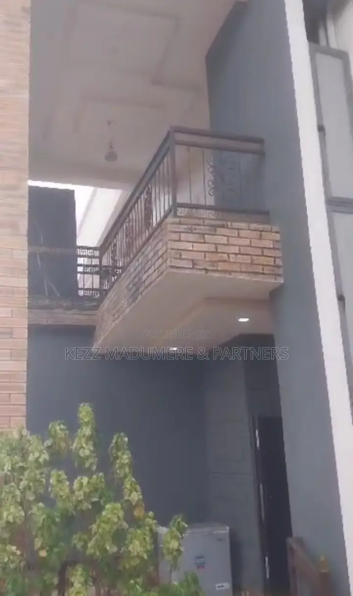10bdrm Duplex in Suncity Estate , for sale in Enugu