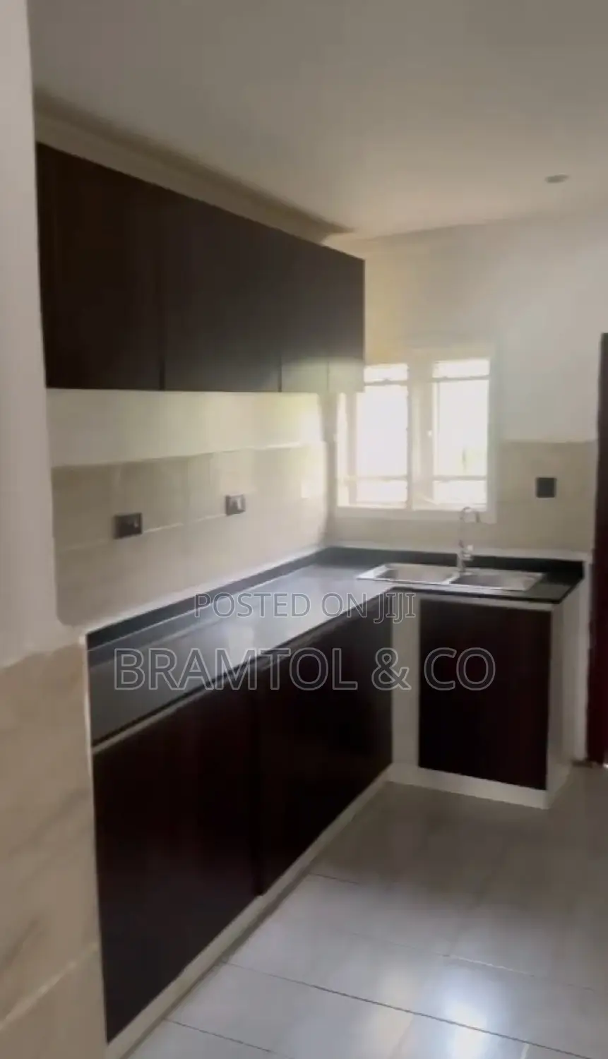 2bdrm Block of Flats in Life Camp for rent in Life Camp