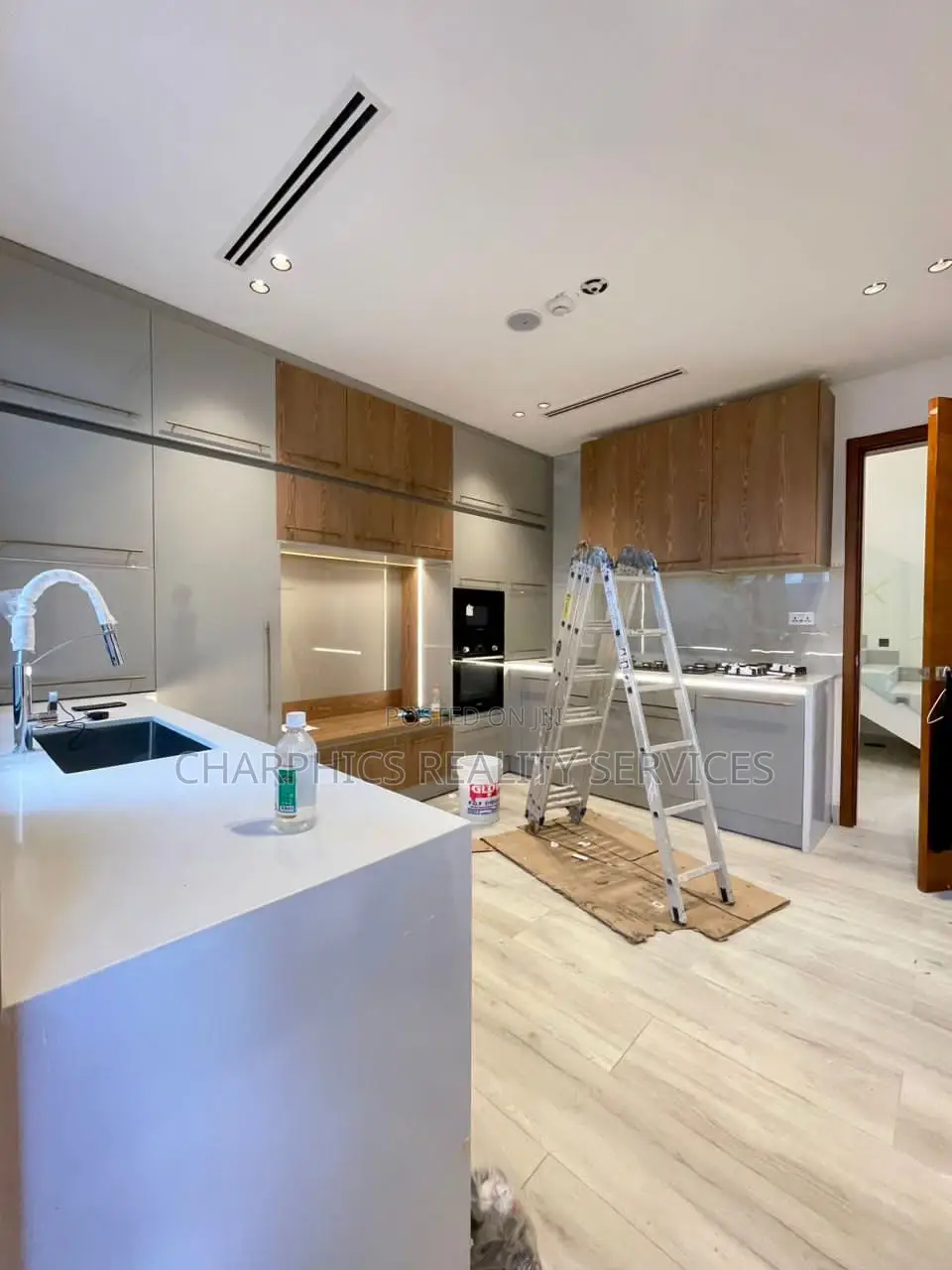 5bdrm Duplex in $2M, Ikoyi for sale in Ikoyi