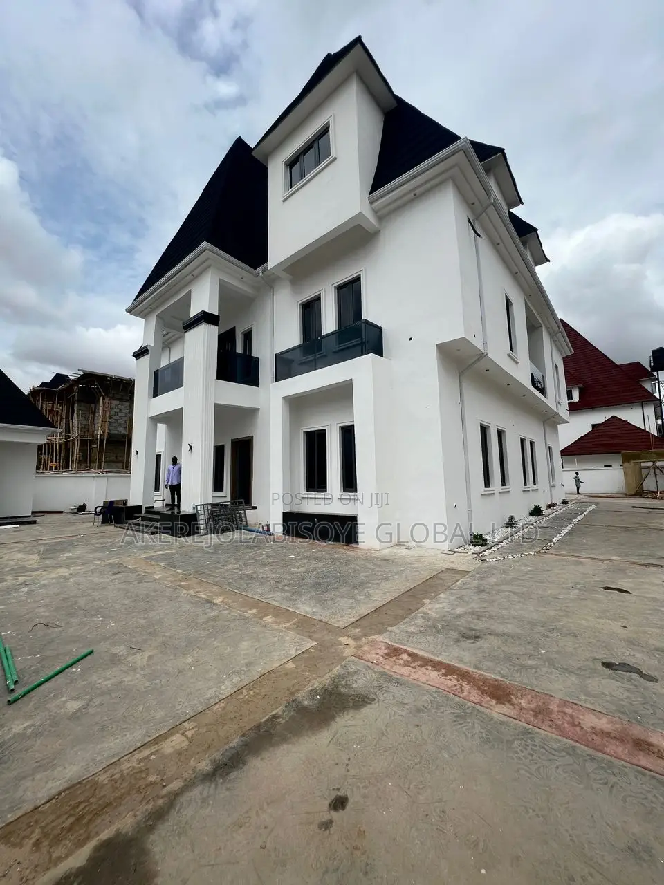 5bdrm Duplex in Karsana Gwarinpa, Gwagwa for sale in Gwagwa