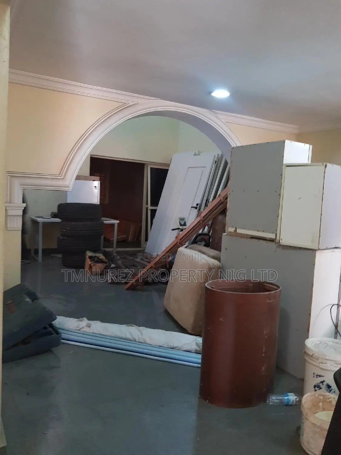 5bdrm Duplex in Abike Cinema, Lekki Phase 1 for rent in Lekki Phase 1