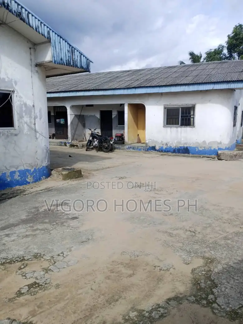 1bdrm Block of Flats in Port-Harcourt for sale in Port-Harcourt