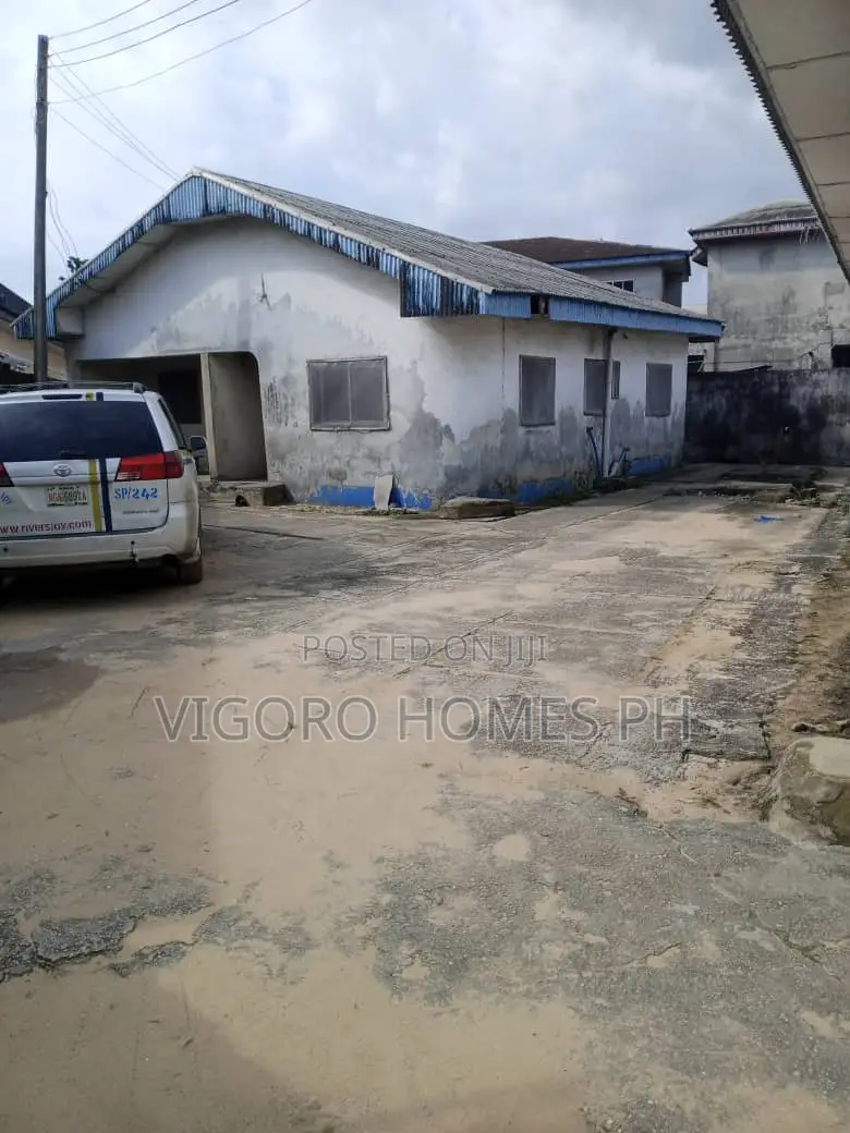 1bdrm Block of Flats in Port-Harcourt for sale in Port-Harcourt