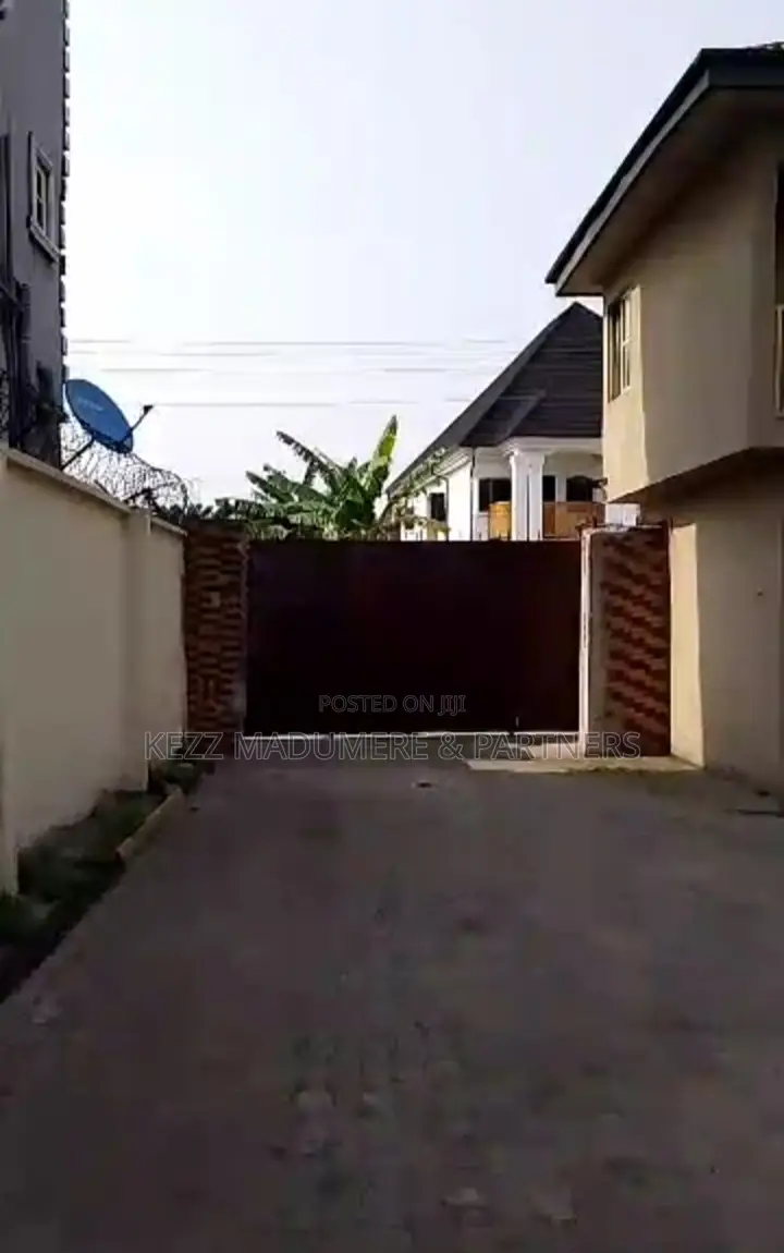 4bdrm Bungalow in Off Harruk Road , for sale in Port-Harcourt