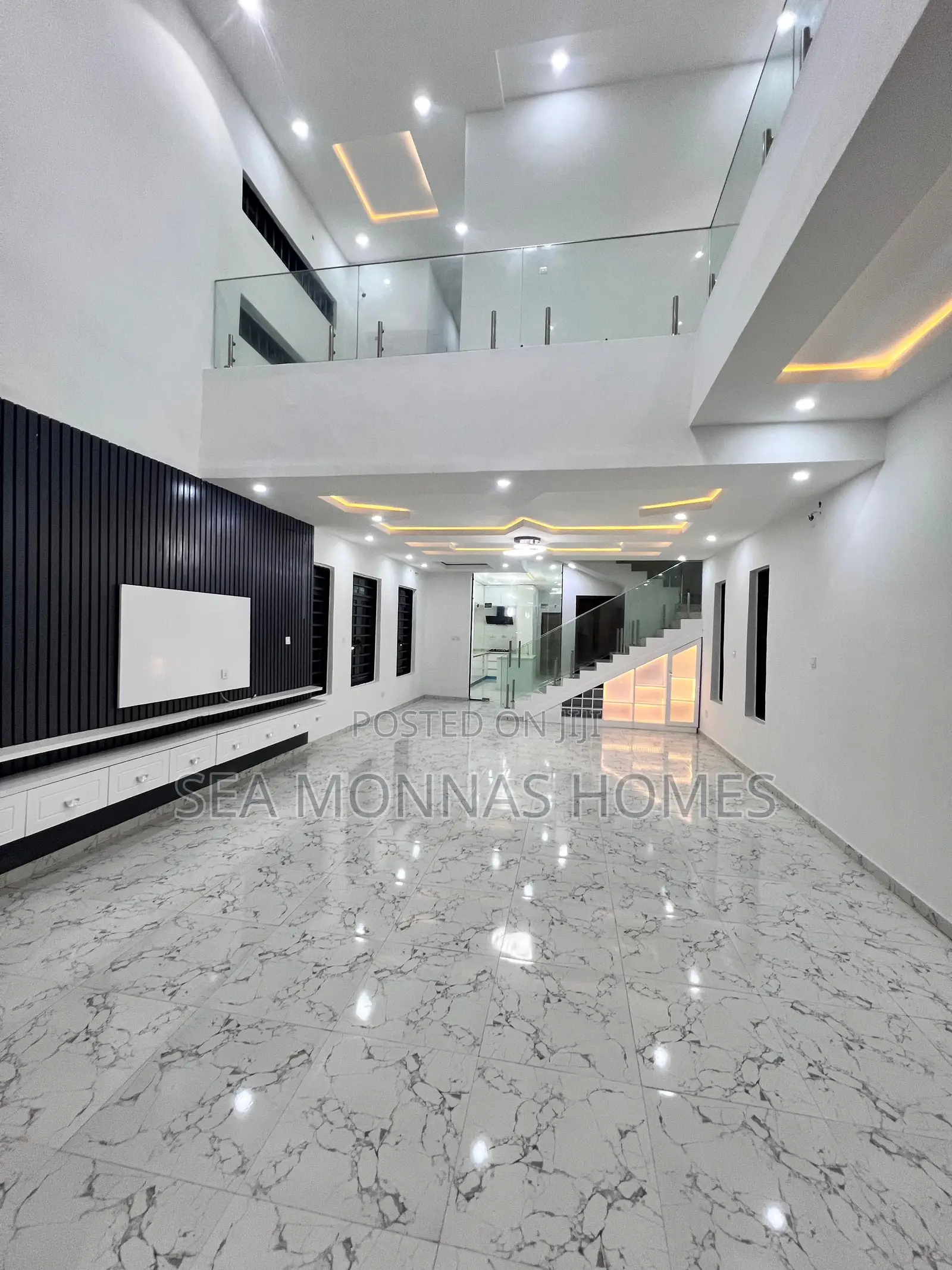 5bdrm Duplex in Lekki Phase 2 for sale in Lekki Phase 2