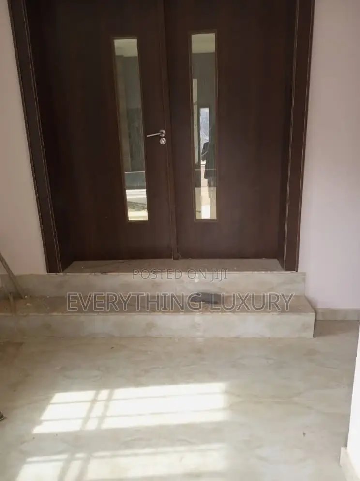 4bdrm Bungalow in Ushafa for rent in Ushafa