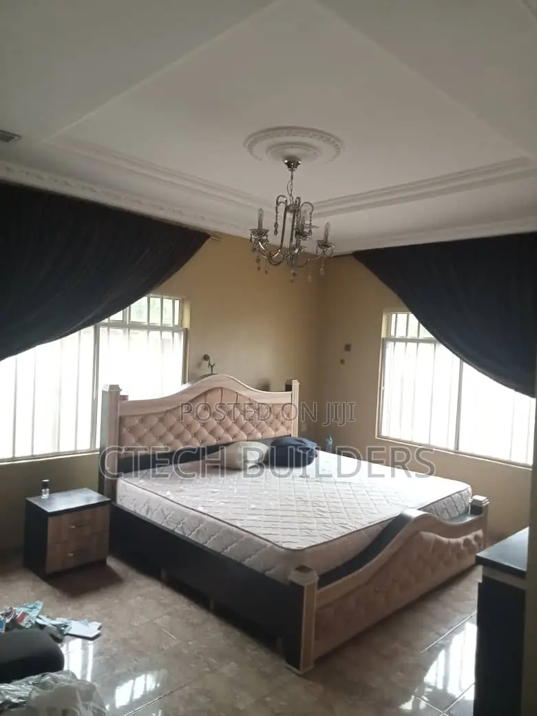 4bdrm Bungalow in Benin City for sale in Benin City