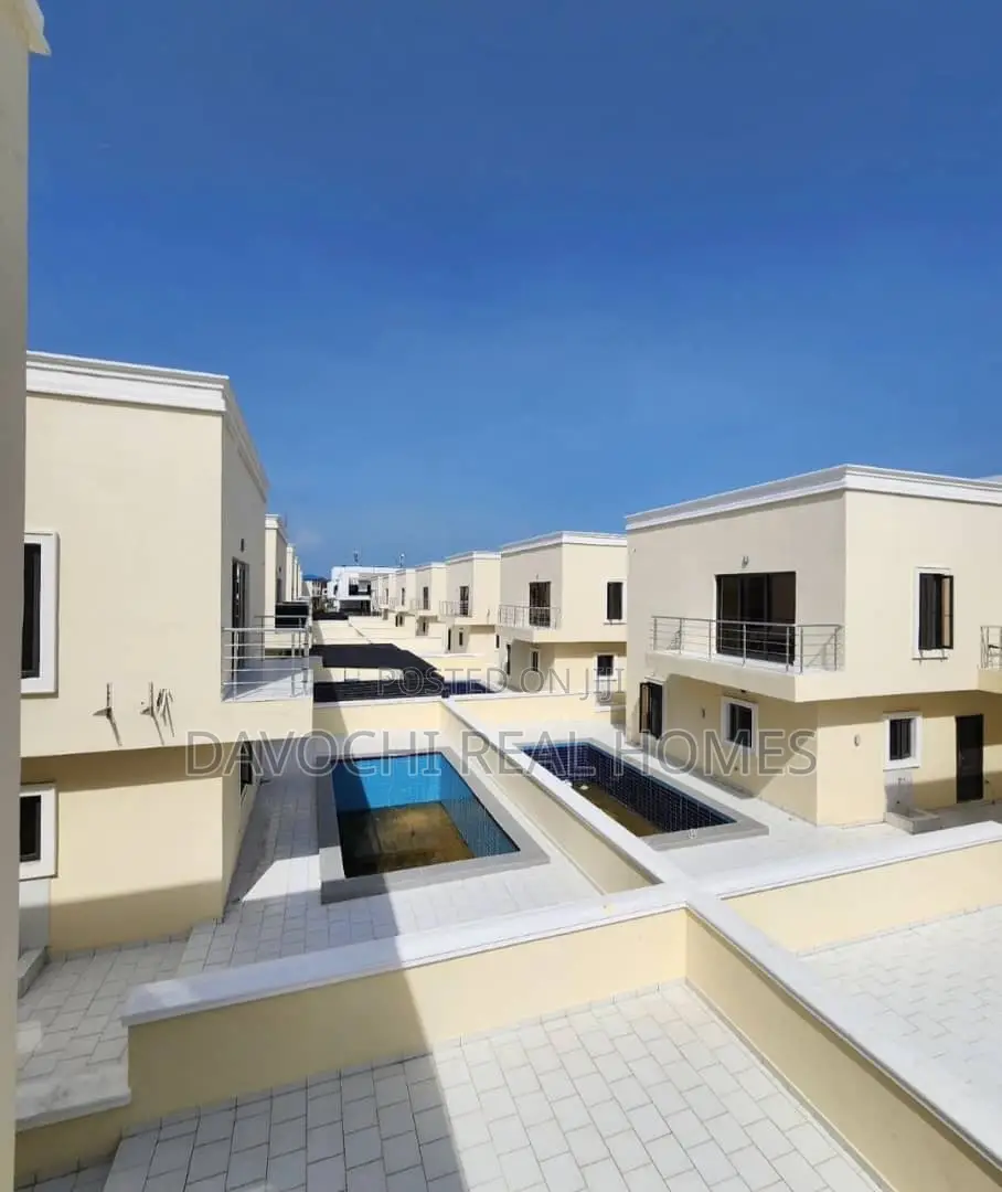 5bdrm Duplex in Chevron Drive, Lekki for rent in Lekki