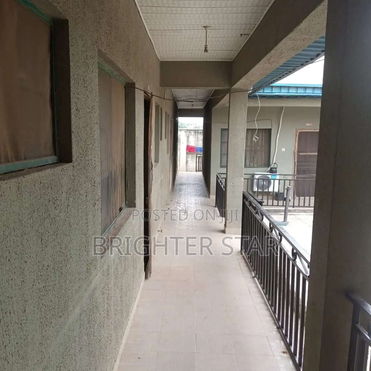 Furnished 1bdrm Block of Flats in Ibadan Polytechnic/University in Ibadan Polytechnic/University