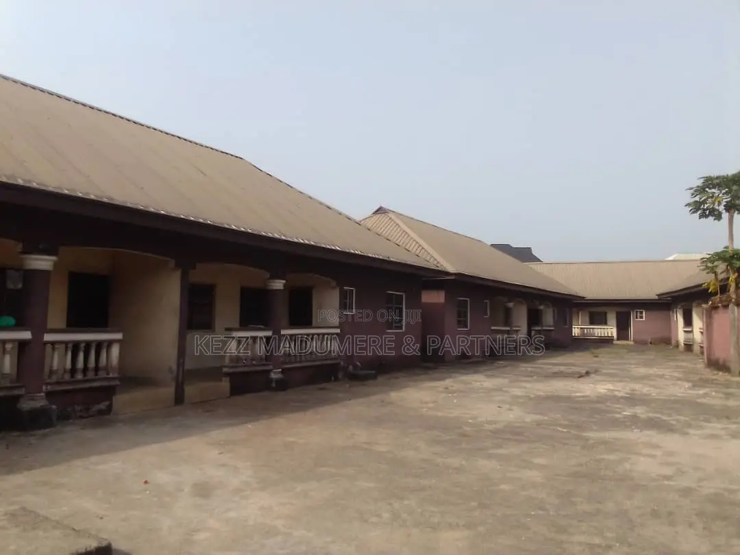 9bdrm Block of Flats in Ozuoba , Port for sale in Port-Harcourt