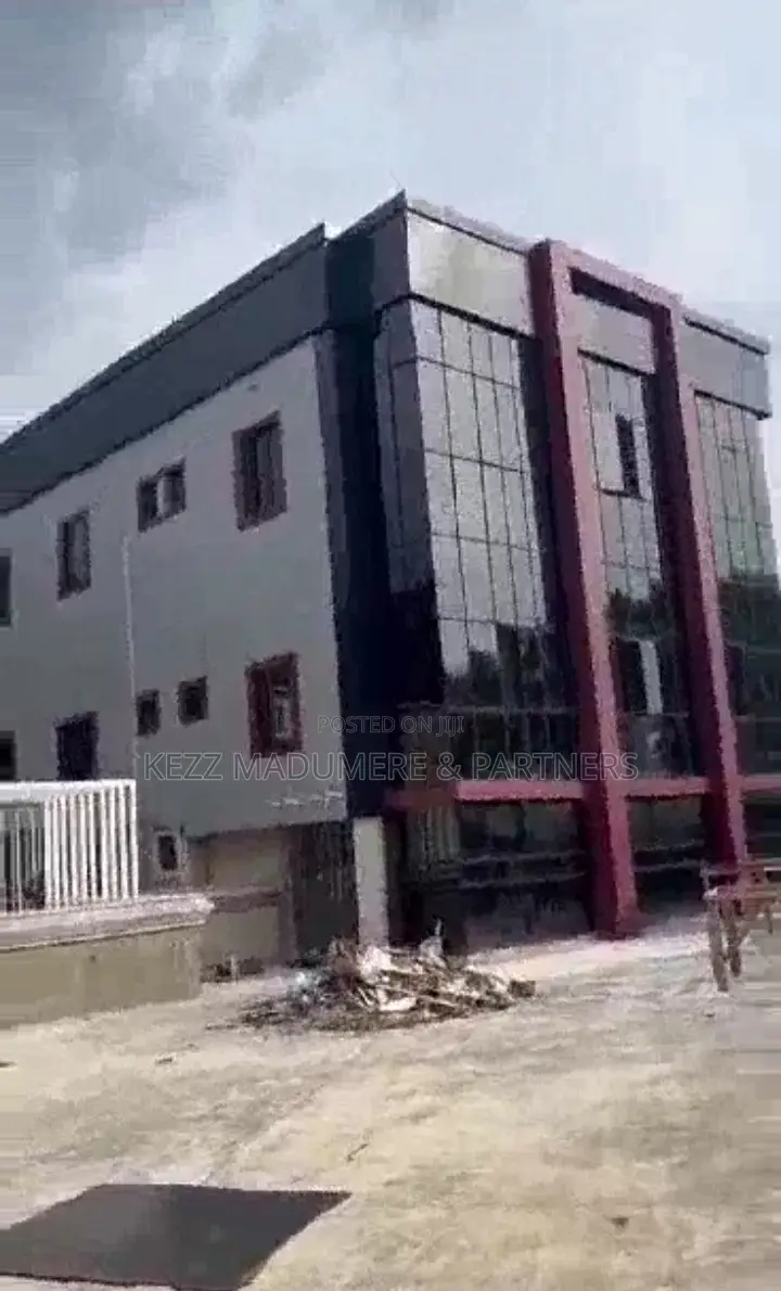 For Sale:Brand New 30 ROOMS FURNISHED HOTEL , OWERRI , IMO in Owerri