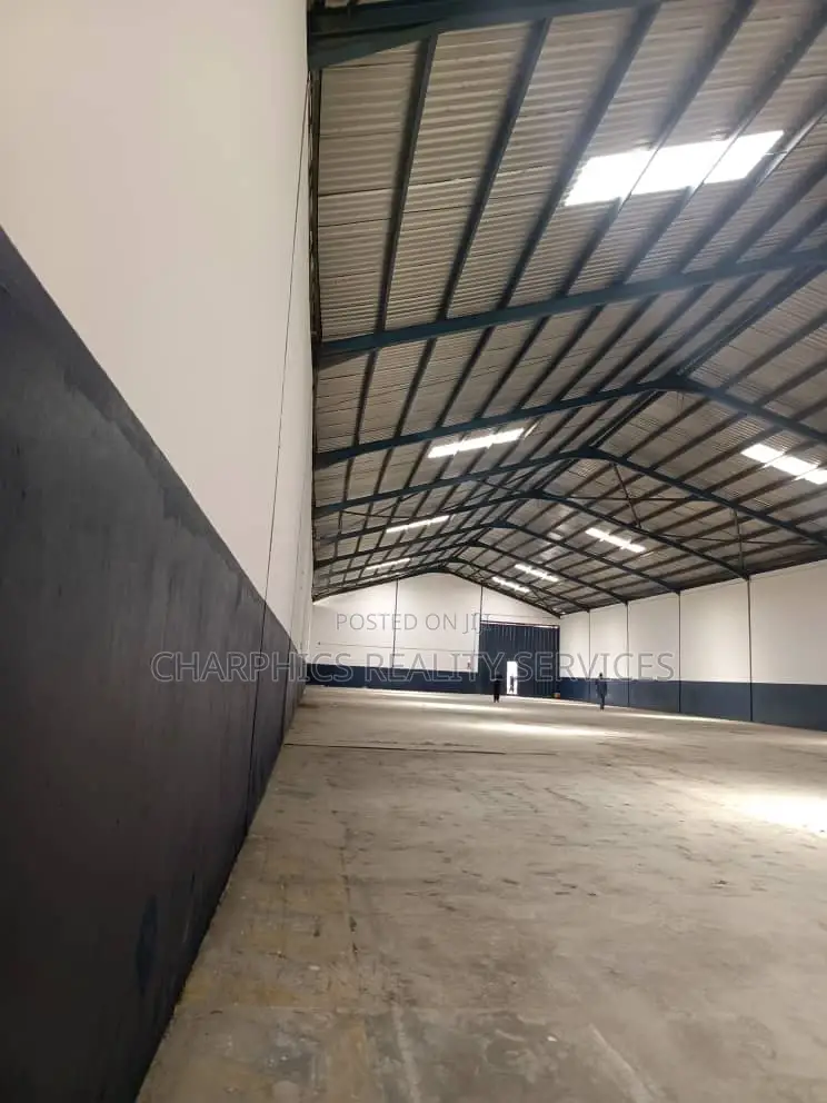 2,000sqm Warehouse With Office Space at -Oshodi Express in Oshodi Expressway