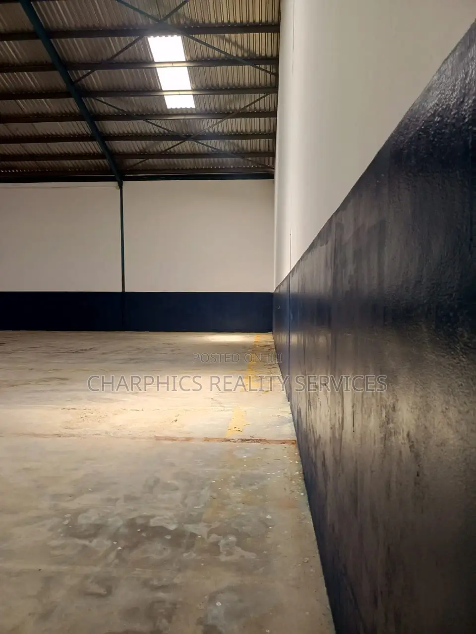 2,000sqm Warehouse With Office Space at -Oshodi Express in Oshodi Expressway