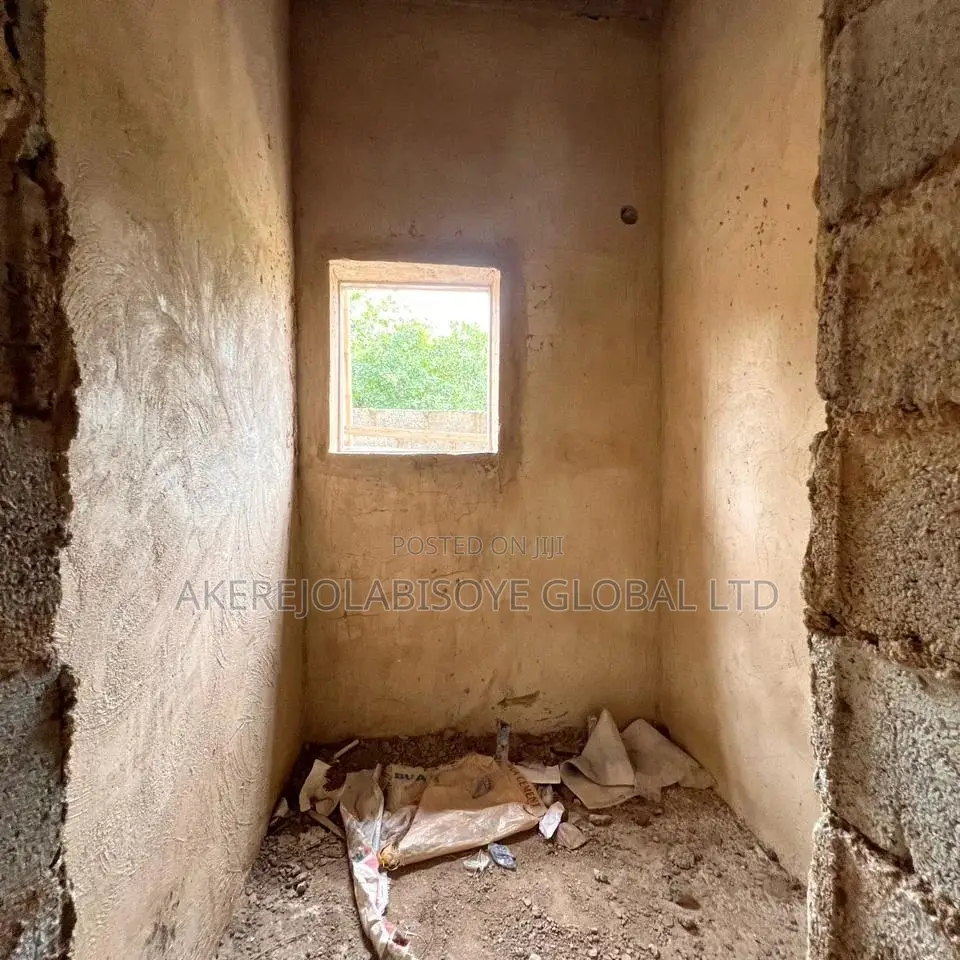 2bdrm Block of Flats in In An Estate for sale in Life Camp