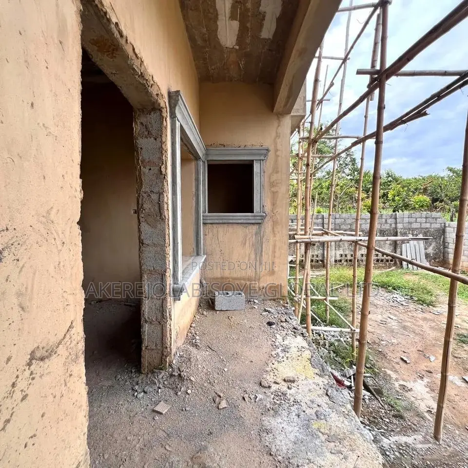 2bdrm Block of Flats in In An Estate for sale in Life Camp