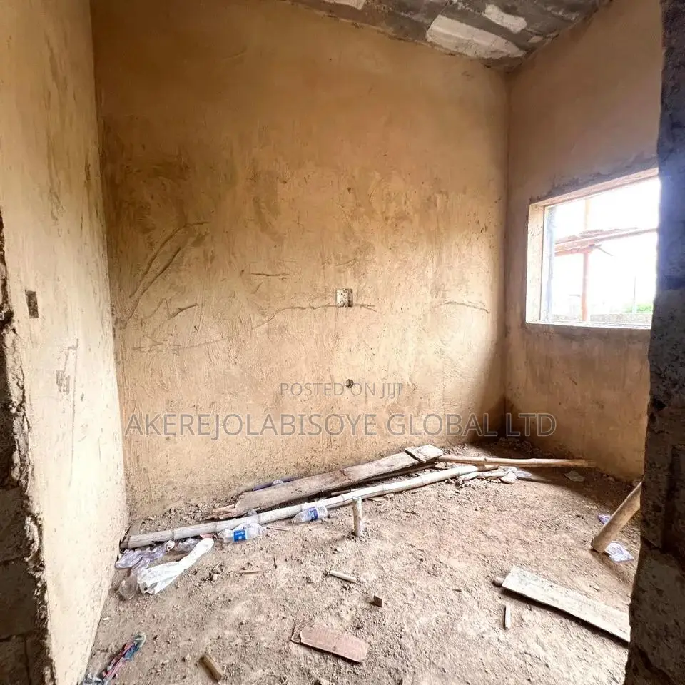 2bdrm Block of Flats in In An Estate for sale in Life Camp