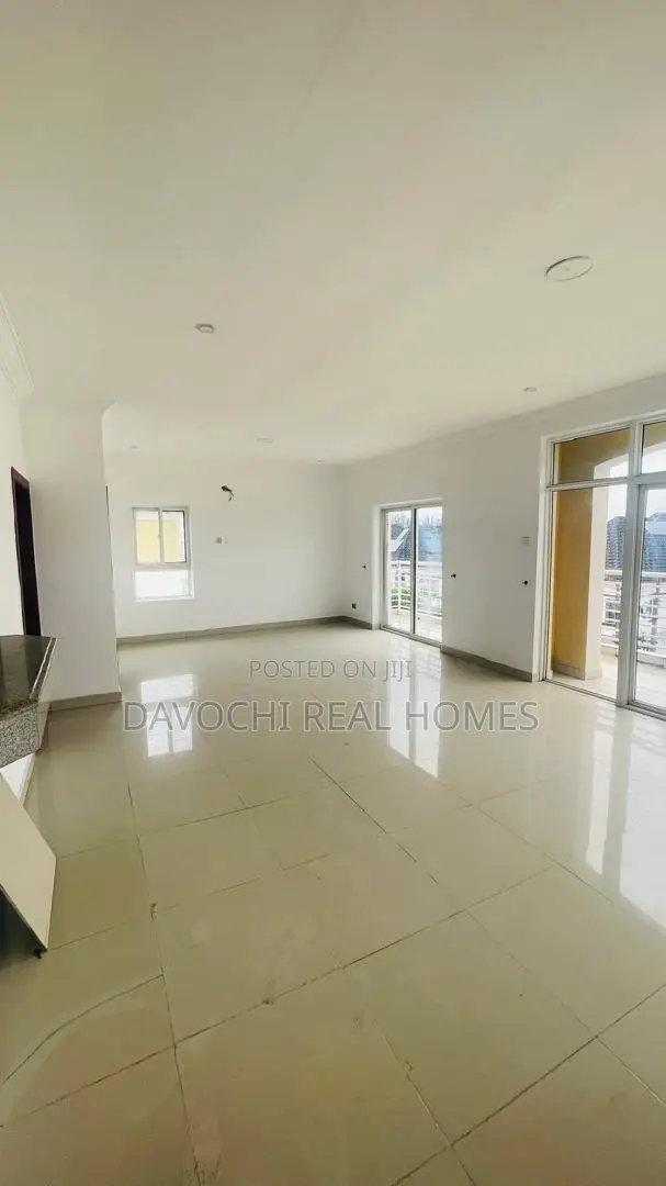 3bdrm Duplex in Chevron Drive, Lekki for rent in Lekki