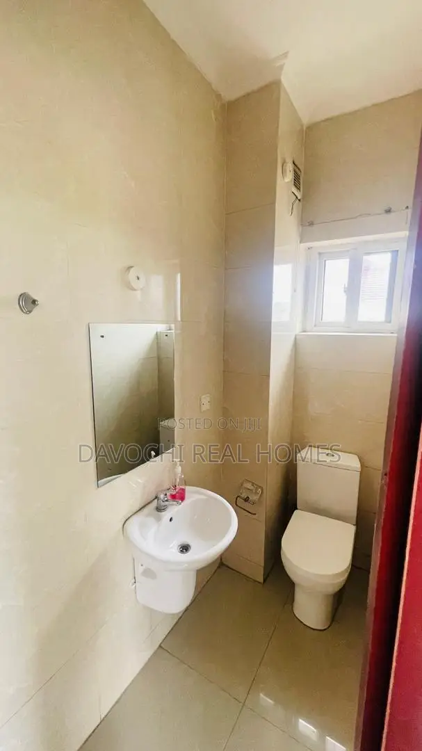 3bdrm Duplex in Chevron Drive, Lekki for rent in Lekki