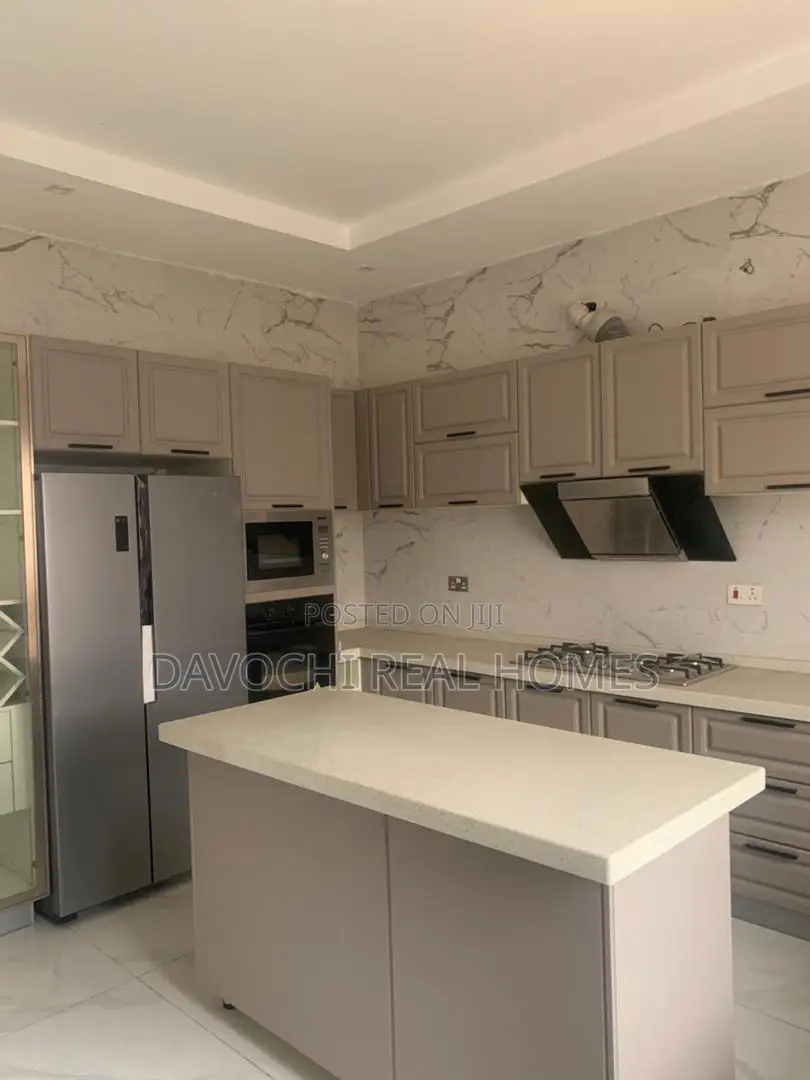 5bdrm Duplex in Chevron Drive, Lekki for rent in Lekki