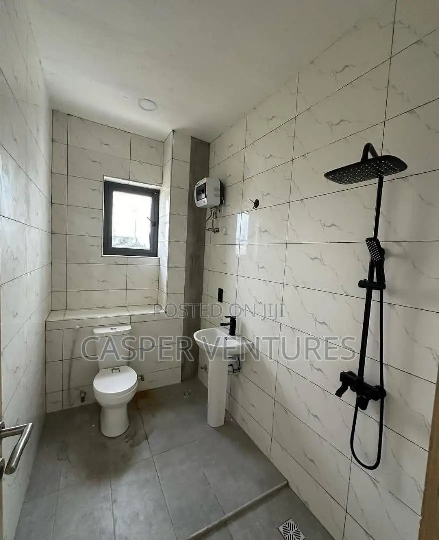 3bdrm Apartment in Gbada, Ikate for sale in Ikate
