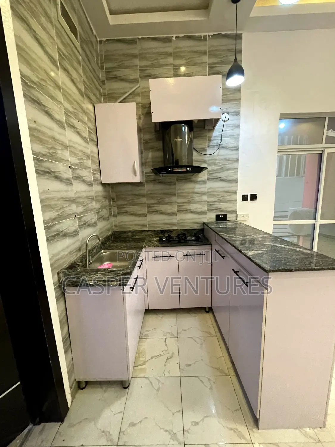 1bdrm Room & Parlour in New Road, Lekki for rent in Lekki