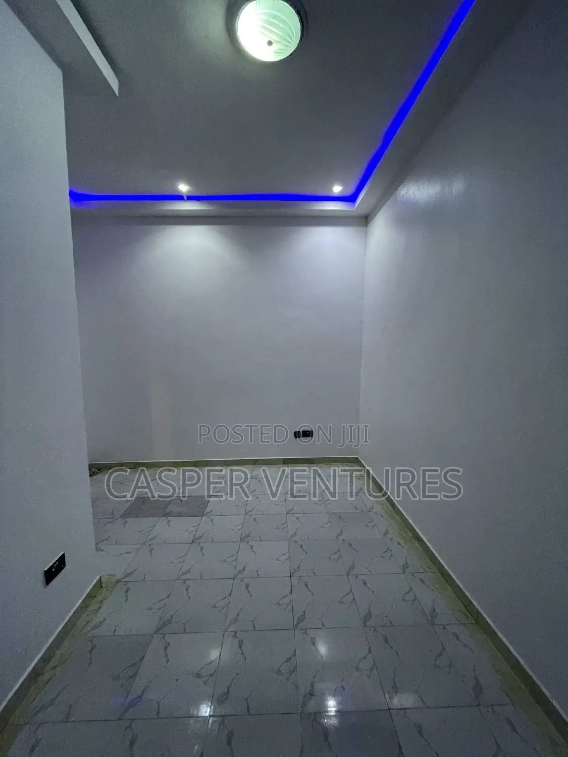 1bdrm Room & Parlour in New Road, Lekki for rent in Lekki