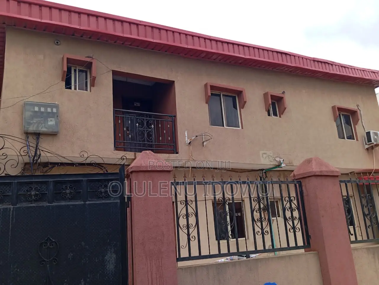Furnished 3bdrm Block of Flats in Alimosho for sale in Alimosho