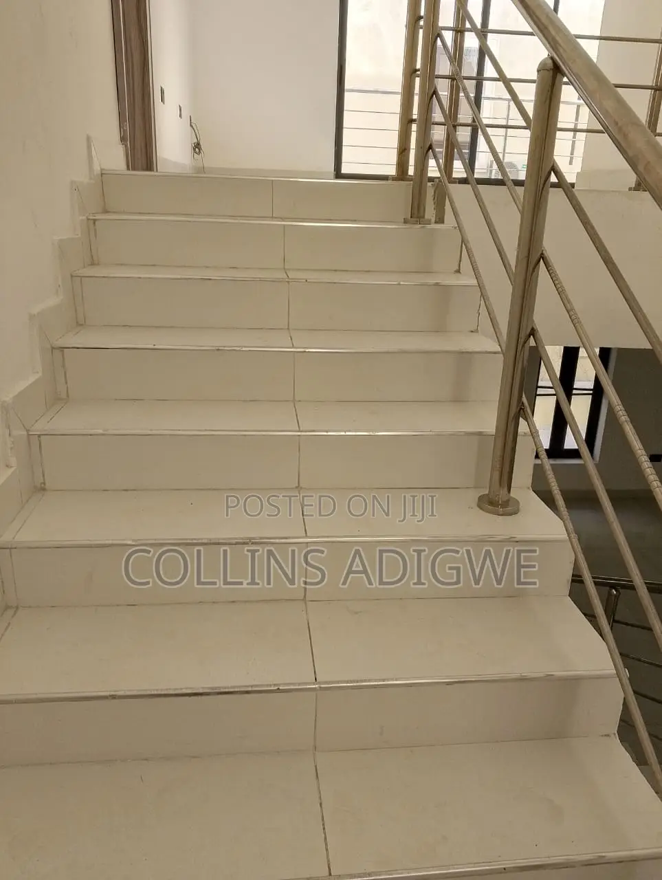 4bdrm Duplex in Chevron for rent in Chevron