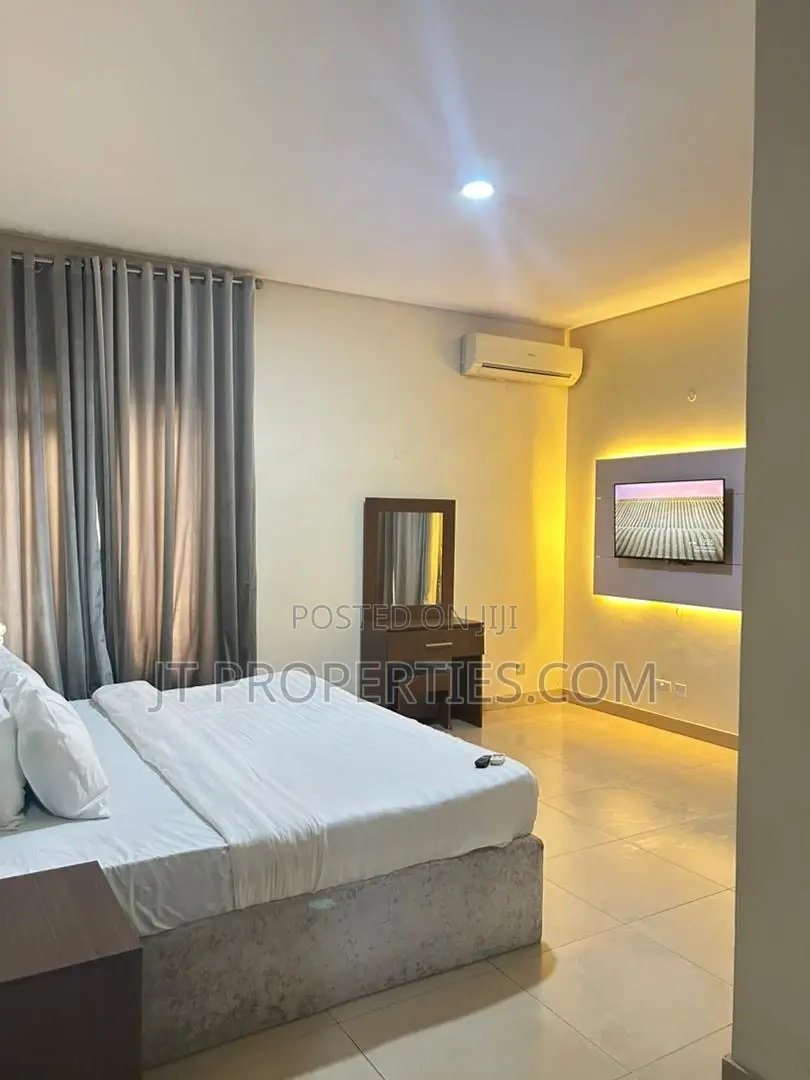 3bedroom With Swimming Pool Maitama in Maitama