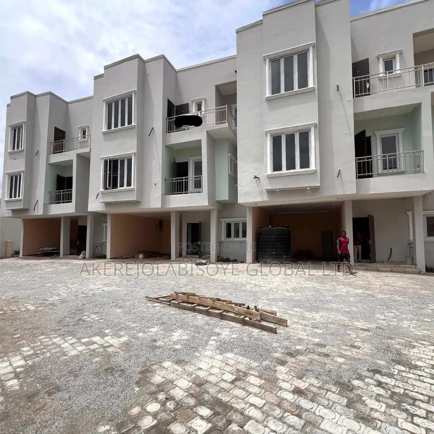 5bdrm House in Main Lifecamp for sale in Life Camp