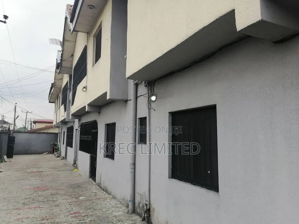 3bdrm Block of Flats in 4Units Of 3Bed, Orazi for sale in Orazi