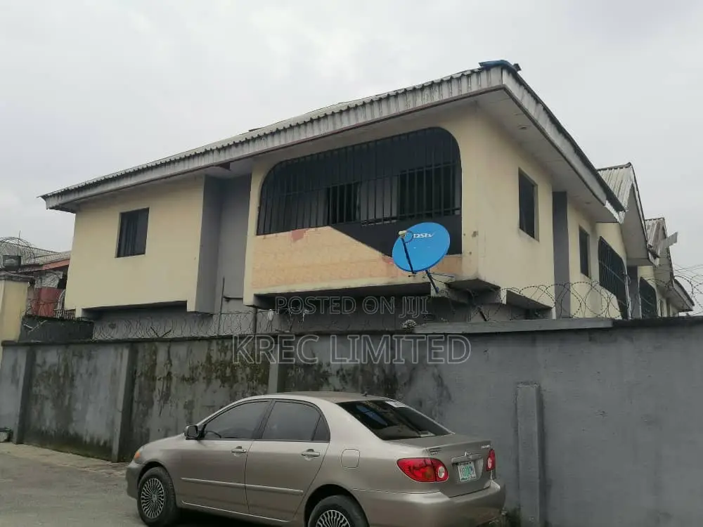 3bdrm Block of Flats in 4Units Of 3Bed, Orazi for sale in Orazi