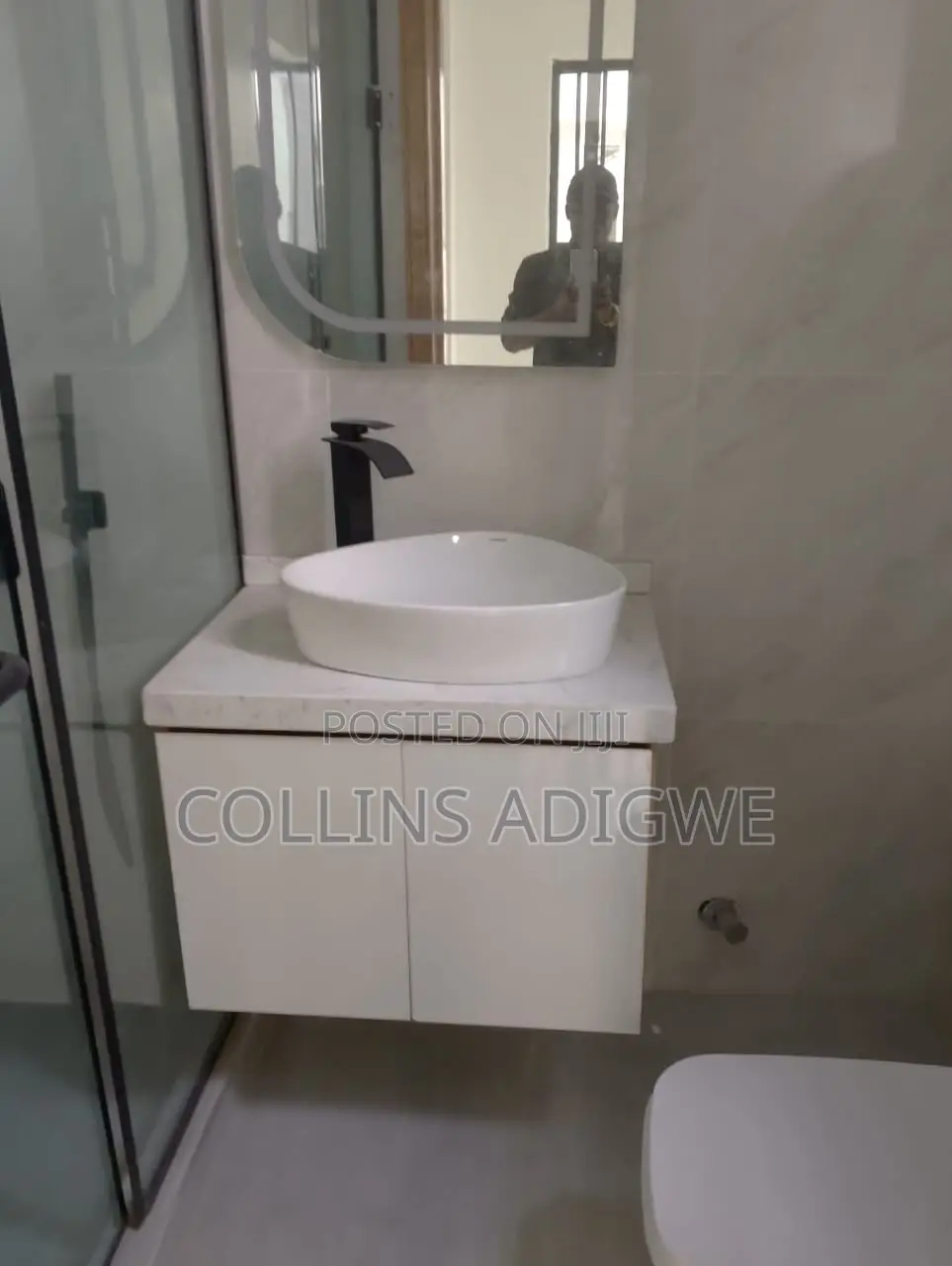 4bdrm Duplex in Chevron for sale in Chevron